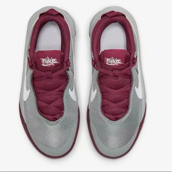 Nike Hustle Shoes - Picture 4 of 5